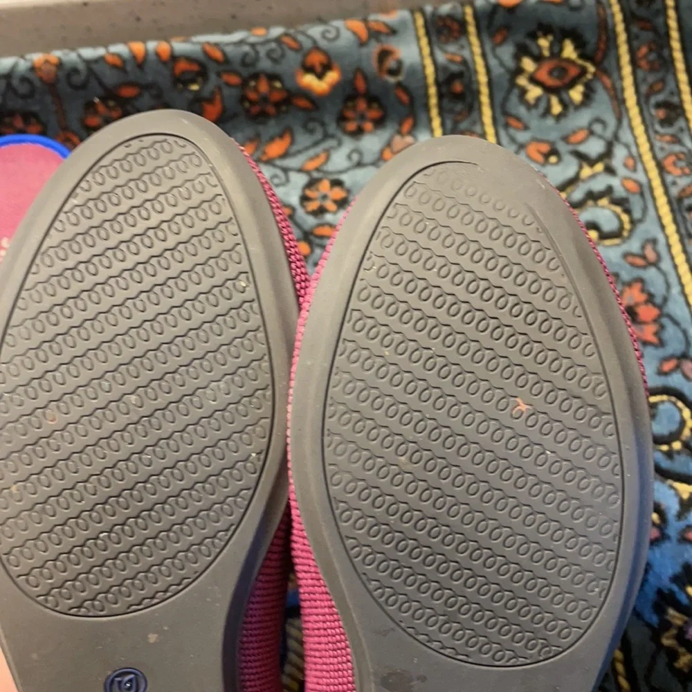 Magenta Rothy’s flats - Picture 4 of 5